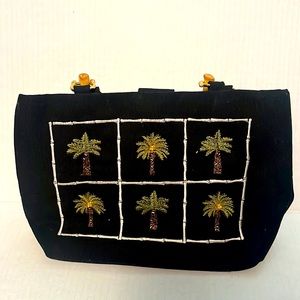 Tianni linen black palm tree handbag in great condition snap button in middle